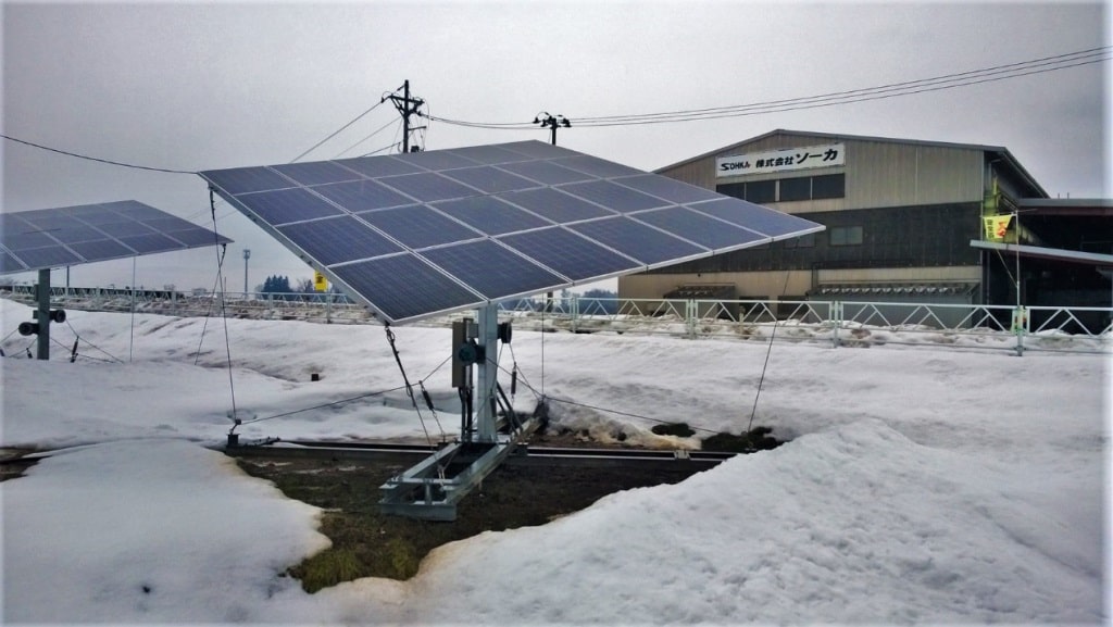 Patented iPV tracker by Bigsun delivers the best performance among solar tracker systems. Dual-axis solar tracker can dump snows on PV panels in winter.